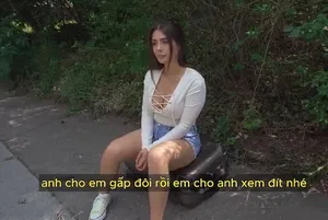 Tôi muốn xem liệu có ai có thể làm tôi hài lòng không. "Gần đây rất phổ biến Tumblr top cô gái trẻ Xiaoniaojiang tiếp viên hàng không đồng phục thủ dâm lụa đen dầu footjob nữ top