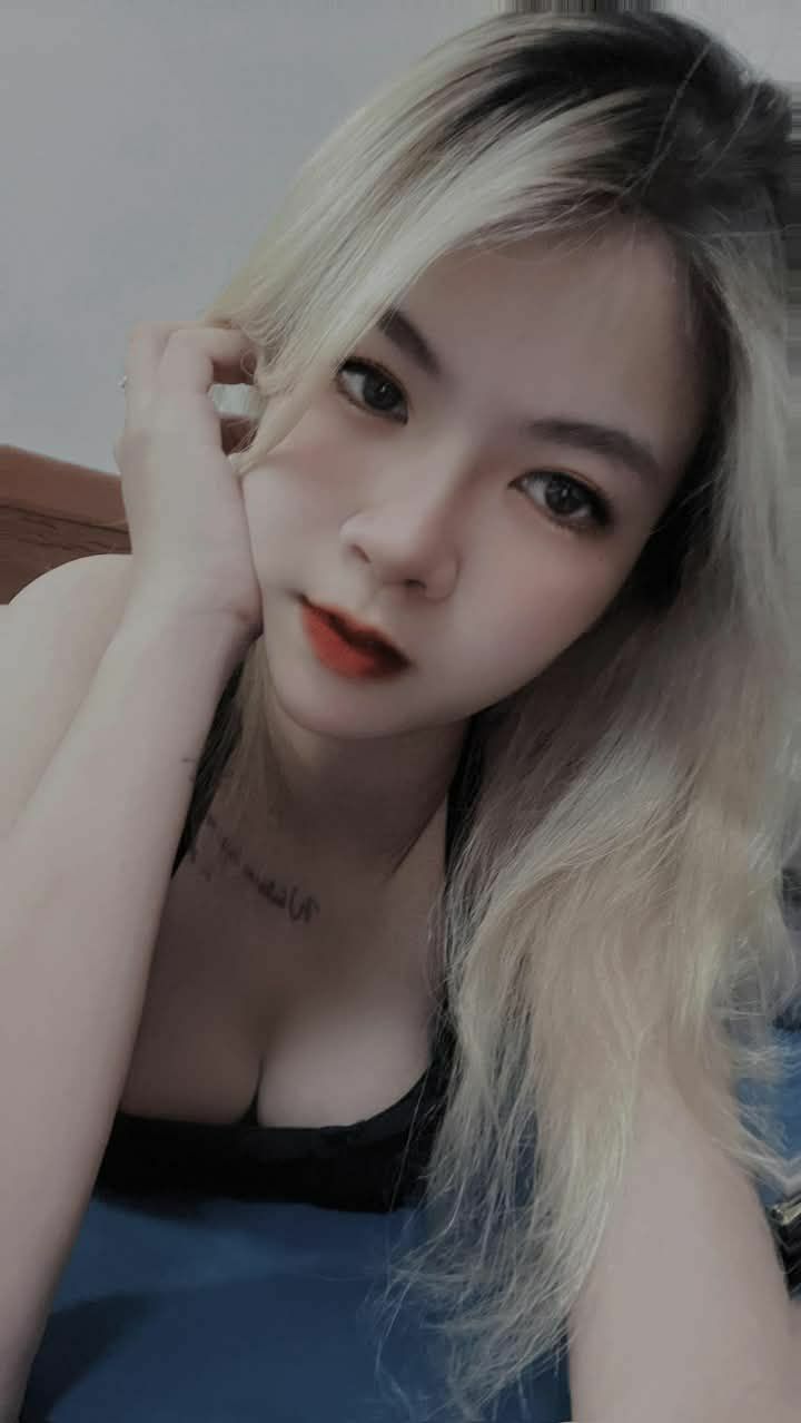 Bắt nạt bạn cùng lớp rồi còn đến nhà nện luôn má cậu ta